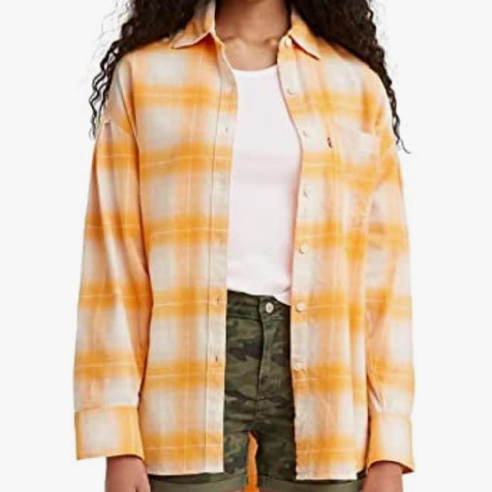 **SOLD** Levi's Yellow Plaid Button Down Shirt